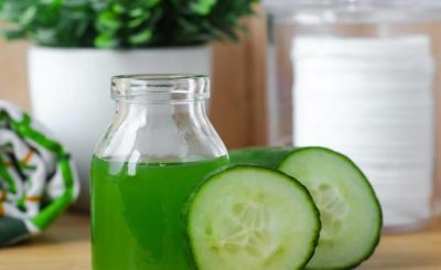 ​自制化妆水简单方法（简单省钱的自制爽肤水方法）