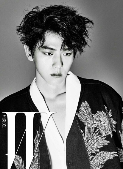 太撩人！快看WuliEXO边伯贤酷帅照片大集锦！