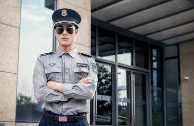 ​年轻人干保安这个职业丢人吗