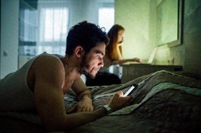 ​为什么男人越喜欢你，越不会主动？背后真相曝光！