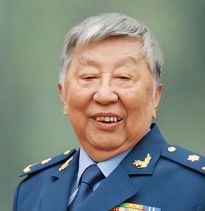 ​离世7年后，才明白阎肃86岁的遗孀，为何非要把亲生儿子告上法庭