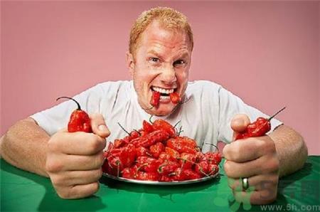 吃辣椒胃疼怎么办?吃辣椒胃烧怎么办? 吃辣椒胃疼怎么办?吃辣椒胃烧怎么办?