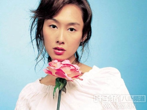 刘德华朱茵未果真豪情床照惨曝光