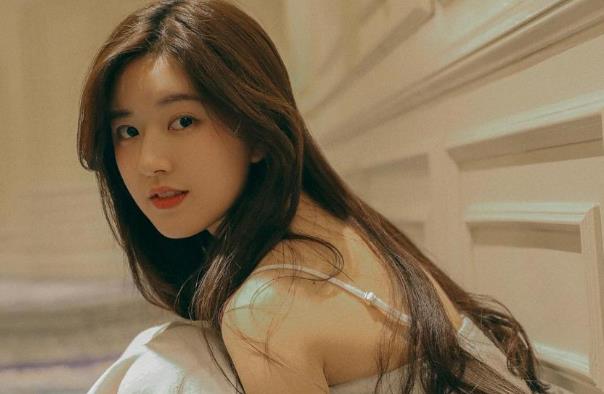 赵露思是运动员出身吗 赵露思本名是什么