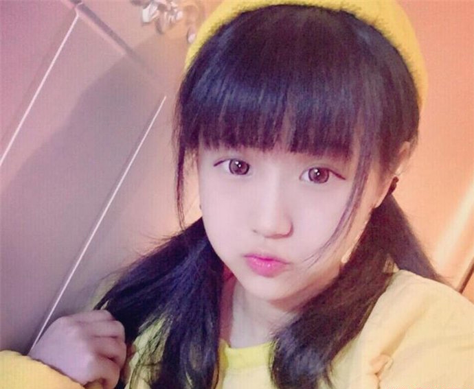 杨清柠快手号怎么没了 未婚先孕已经是杨清柠身上的标签了