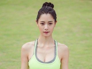 李成敏、徐冬冬、王李丹妮、潘春春，谁才是“亚洲第一性感女神”