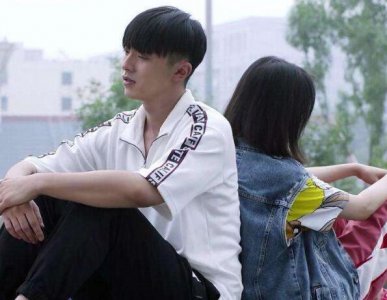 ​青春斗向真最后和谁在一起了