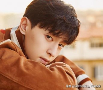 ​邓伦的前女友有哪些 邓伦与金晨的分手原因是什么