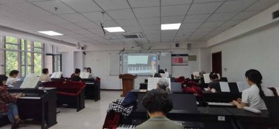 ​钢琴课活动主题 钢琴暑假招生活动