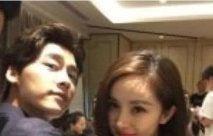 李易峰深夜发博，简单一句话和几张图，看完网友直呼：恭喜啦