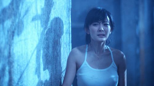 杨幂真实胸围多少 比基尼照片身材有料