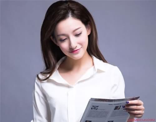 马凡舒走秀内裤掉落吗