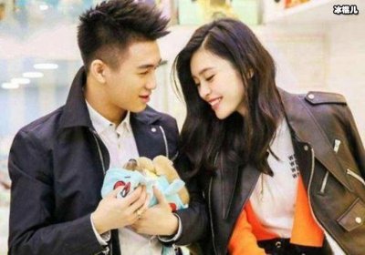 ​何猷君和奚梦瑶是怎么在一起的？两人的相恋过程好似偶像剧情！