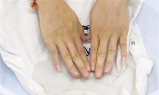 衣服有黄锈怎么弄掉,如何清除衣服上的铁锈图7