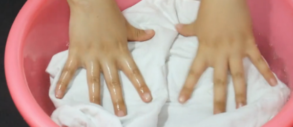 衣服有黄锈怎么弄掉,如何清除衣服上的铁锈图4