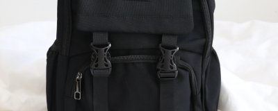 ​书包背带怎么系不会滑（书包扣子怎么扣不滑）