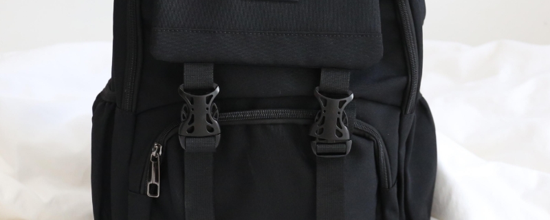 书包扣子怎么扣不滑