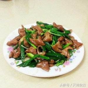​正宗熘肥肠的做法