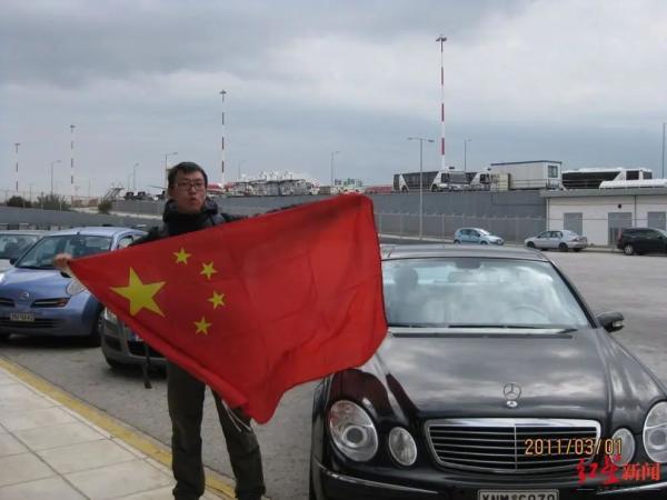 利比亚撤侨事件真实情况(亲历利比亚撤侨小伙)(2)