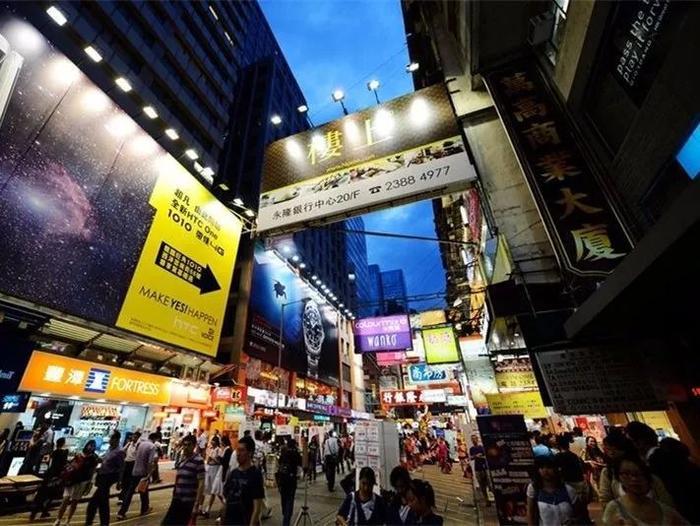 可怕!香港已经成了假货重灾区!不少深圳人已中招!