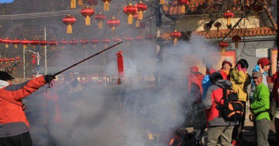 大年初一的风俗有哪些,大年初一有哪些风俗图8