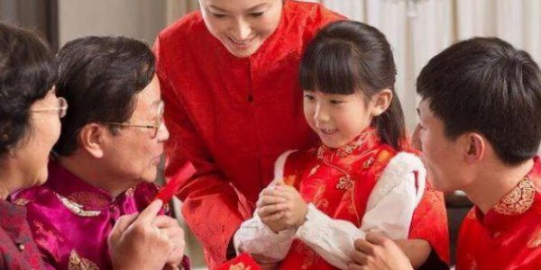 大年初一的风俗有哪些,大年初一有哪些风俗图3