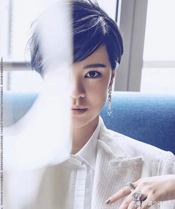 和张靓颖张碧晨都是的主题曲女王, 歌红人不红的郁可唯为什么不火