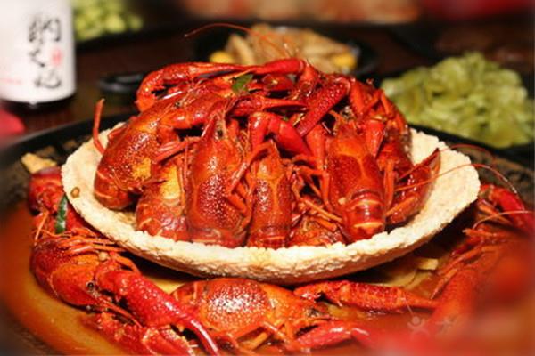 龙虾能冰冻吗 龙虾的营养价值 龙虾能冰冻吗 龙虾的营养价值