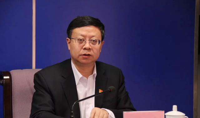 教育厅厅长属于什么级别（从大学校长调任教育厅厅长）(2)