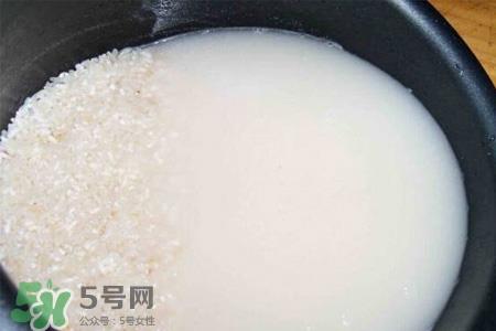 淘米水能浇花吗?淘米水可以浇花吗? 淘米水能浇花吗?淘米水可以浇花吗?