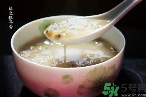绿豆和银耳可以一起煮吗?绿豆和银耳一起吃有什么功效 绿豆和银耳可以一起煮吗?绿豆和银耳一起吃有什么功效