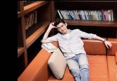 ​演员张翰的背景张翰的父亲是货真价实的企业家