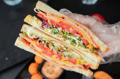 怎么做孩子爱吃的三明治面包教程 面包怎么做三明治好吃