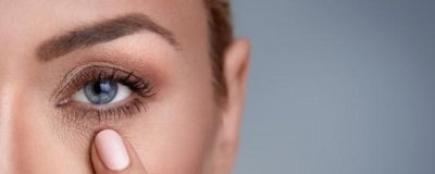 ​泪沟是什么原因造成的