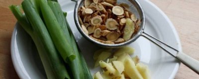 ​黄芪可以和姜一起煮吗煮水喝 老姜能和黄芪一起煮吗