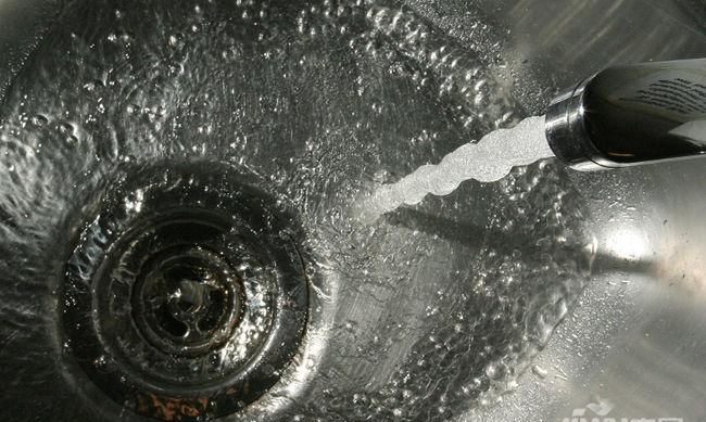 下水道冻冰了怎么疏通