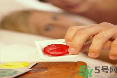 避孕套使用方法是什么？避孕套的好处有哪些？