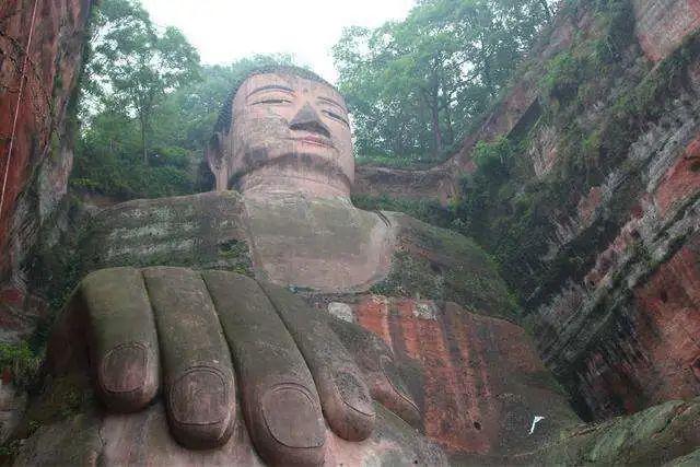 造成酸雨的气体有哪些(造成酸雨的三种气体)
