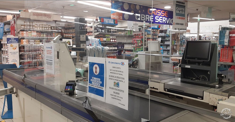 有机玻璃是什么材料（有机玻璃建筑界的新宠材料）