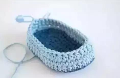 0-1岁婴儿鞋钩编织教程(谁家媳妇这么厉害)(6)