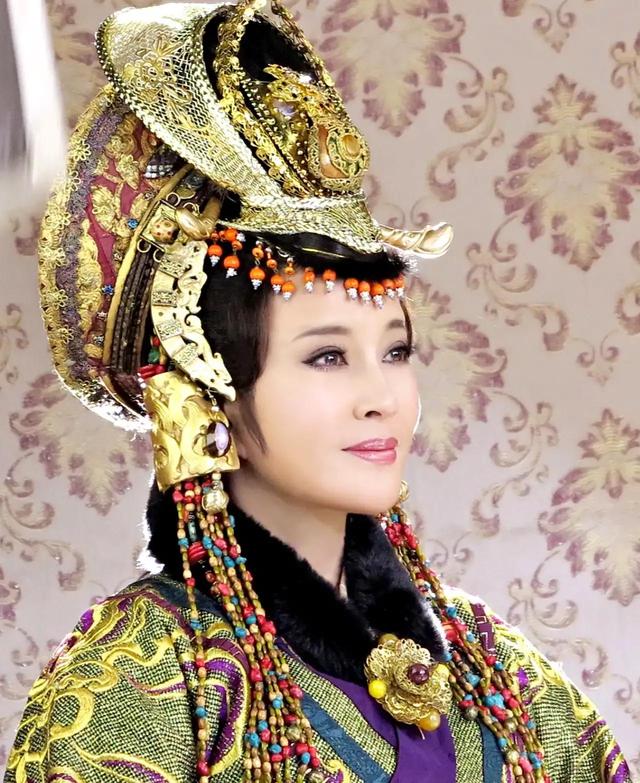 一代女皇武则天刘晓庆（霸王武则天刘晓庆）(2)