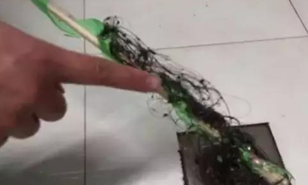 下水管道油污结块怎么疏通,饭店厨房下水道油污结块堵塞怎办图4