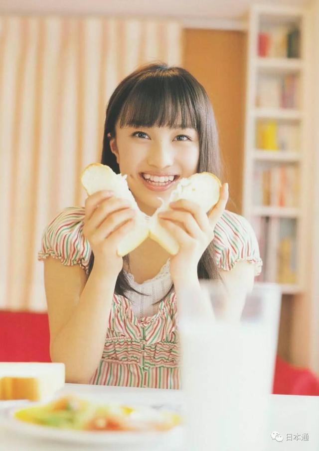 虎牙知名主播你喜欢哪一位呢(俏皮可爱日本网友评选)(4)