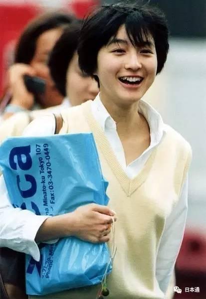 虎牙知名主播你喜欢哪一位呢(俏皮可爱日本网友评选)(13)