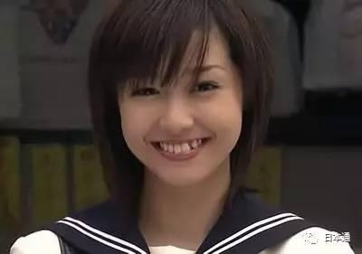 虎牙知名主播你喜欢哪一位呢(俏皮可爱日本网友评选)(14)