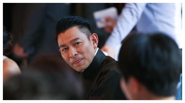 56岁刘德华最恨的两个女人，一个是亲姐，一个由爱转恨的她