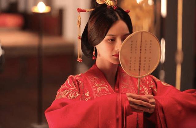 金瀚和张芷溪互撕（曾被女朋友实锤出轨的金瀚）(11)