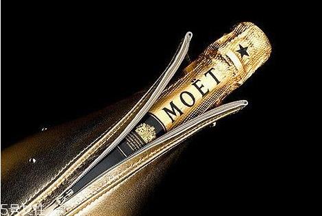 酩悦香槟保质期 酩悦香槟打开方法