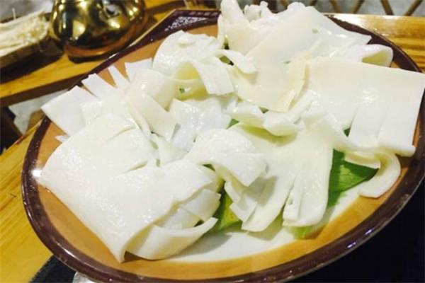 黄喉和心管有什么区别 黄喉和心管是一个东西吗 黄喉和心管有什么区别 黄喉和心管是一个东西吗