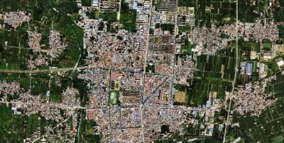 ​河北保定一个县,拥有两个火车站,却都不以县命名